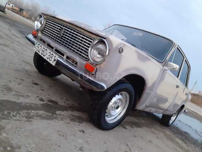 LADA (VAZ) 21011 1979, 199,860 km - 1.3 l - Salyan