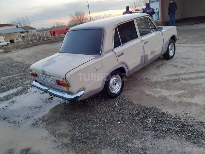 LADA (VAZ) 21011 1979, 199,860 km - 1.3 l - Salyan