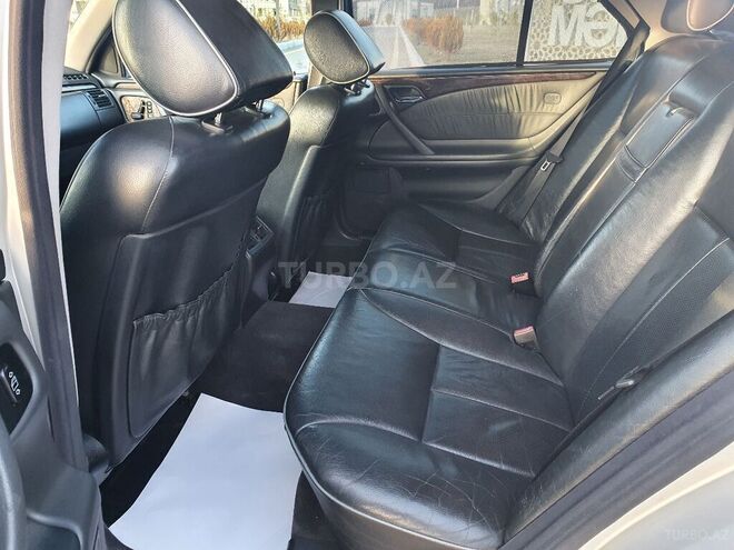 Mercedes E 320 2000, 206,000 km - 3.2 l - Şəki