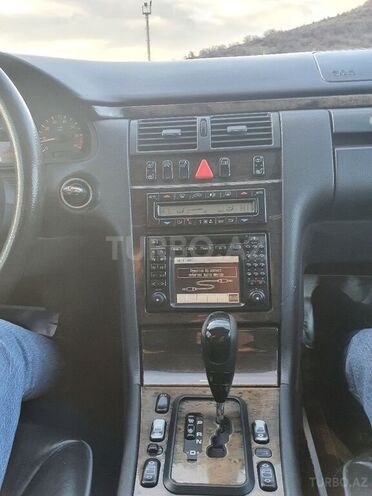 Mercedes E 320 2000, 206,000 km - 3.2 l - Şəki