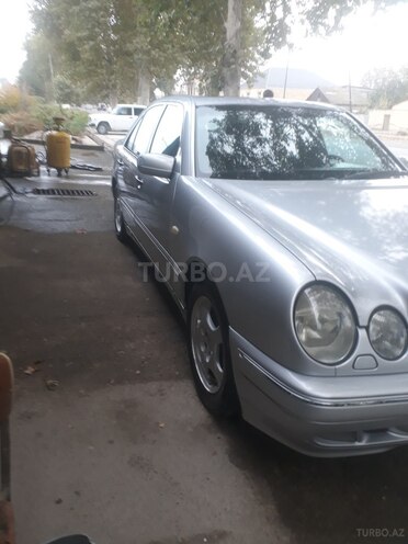 Mercedes E 200 1996, 11,289 km - 2.0 l - Gəncə