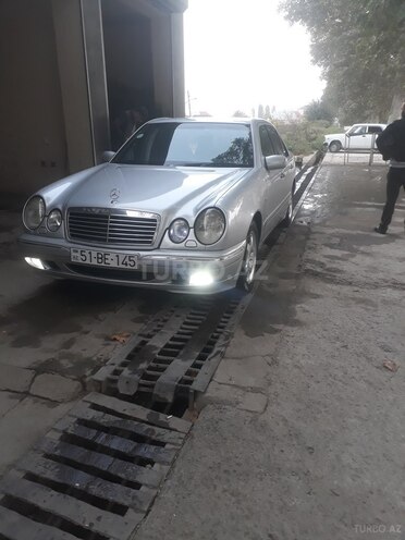 Mercedes E 200 1996, 11,289 km - 2.0 l - Gəncə