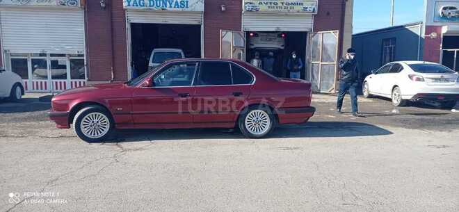 BMW 520 1992, 280,000 km - 2.0 l - Şirvan
