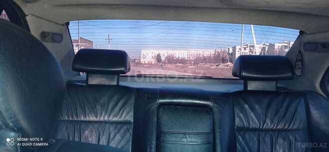 BMW 520 1992, 280,000 km - 2.0 l - Şirvan