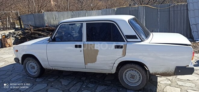 LADA (VAZ) 2107 2003, 75,000 km - 1.6 l - İsmayıllı