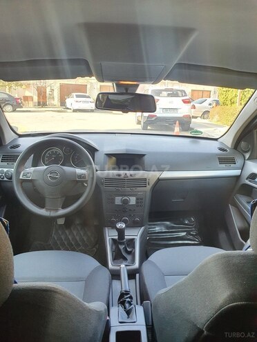 Opel Astra 2006, 187,500 km - 1.4 l - Bakı