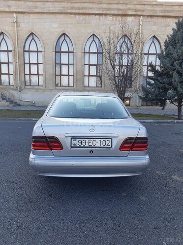 Mercedes E 270 2001, 407,368 km - 2.7 l - Ağdam