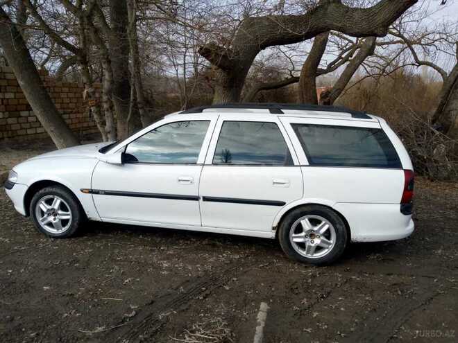 Opel Vectra 1998, 350,172 km - 1.8 l - Xudat