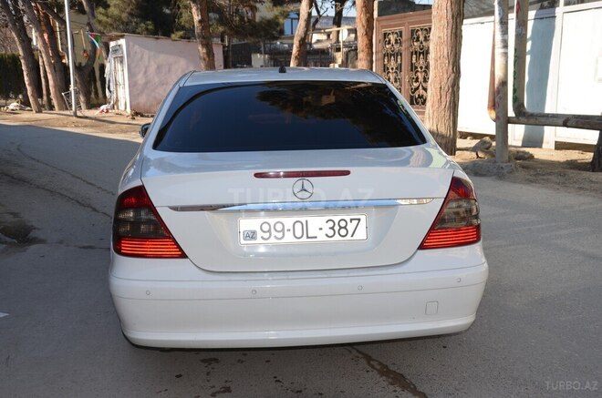 Mercedes E 220 2007, 281,000 km - 2.2 l - Bakı