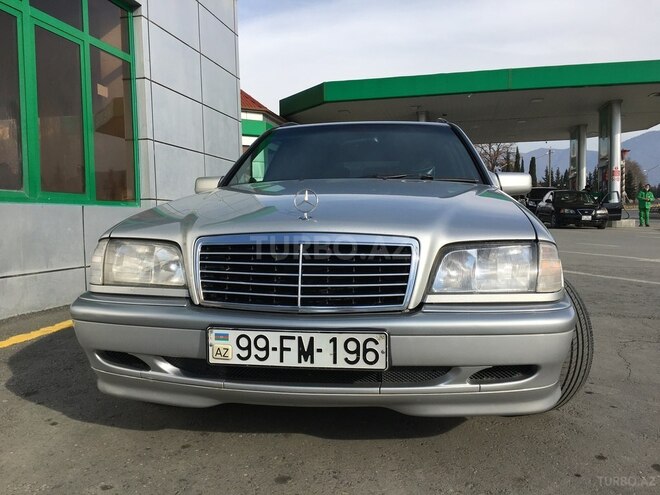 Mercedes C 180 1999, 370,110 km - 1.8 l - Zaqatala