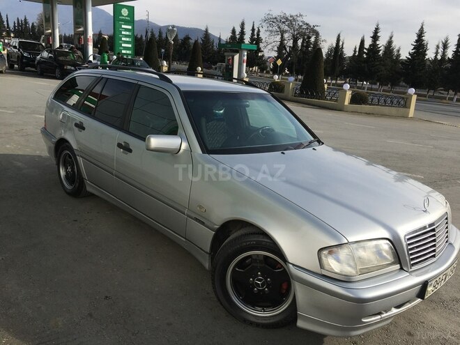 Mercedes C 180 1999, 370,110 km - 1.8 l - Zaqatala
