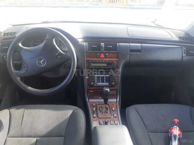Mercedes E 240 2000, 254,000 km - 2.4 л - Qəbələ