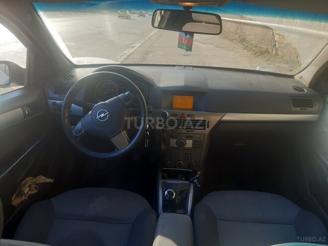 Opel Astra 2006, 271,000 km - 1.3 l - Bakı