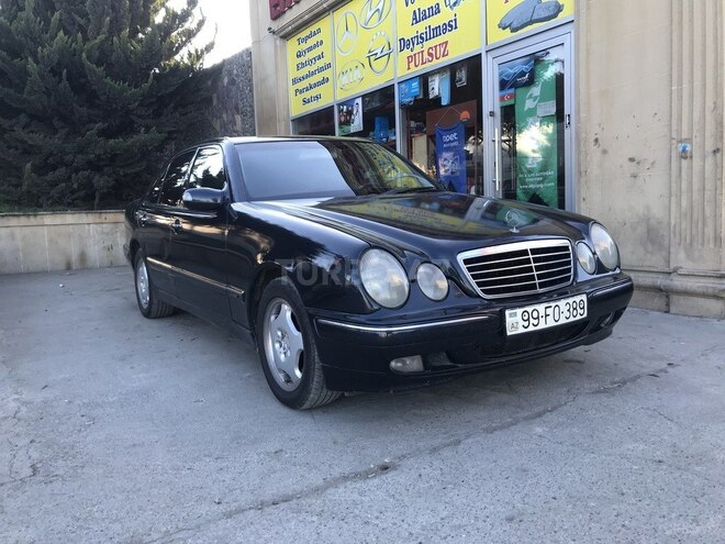 Mercedes E 220 1999, 360,000 km - 2.2 л - Bakı