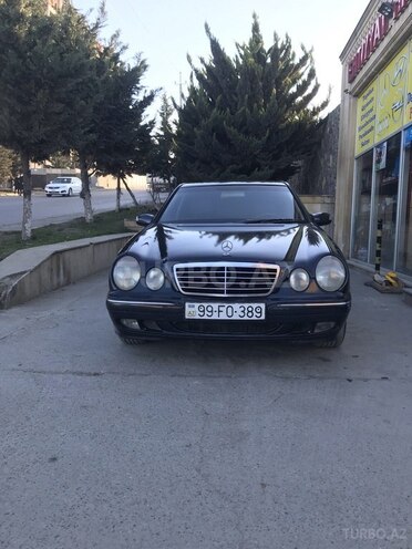 Mercedes E 220 1999, 360,000 km - 2.2 л - Bakı