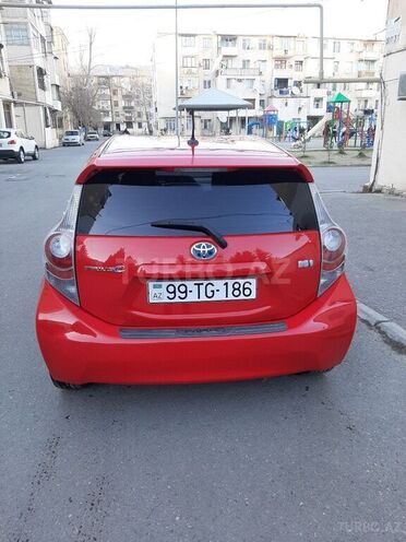 Toyota Prius C 2012, 160,000 km - 1.5 l - Bakı