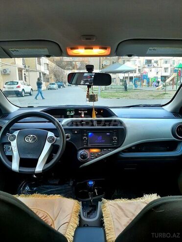 Toyota Prius C 2012, 160,000 km - 1.5 l - Bakı