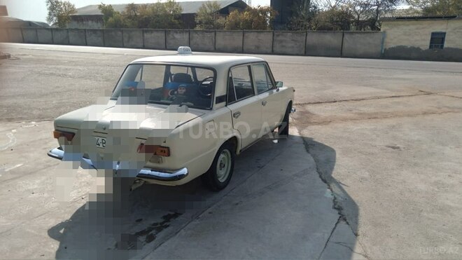 LADA (VAZ) 21011 1981, 300,000 km - 1.3 l - Saatlı