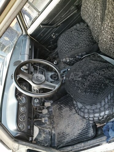 LADA (VAZ) 21011 1981, 300,000 km - 1.3 l - Saatlı