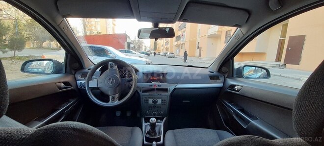 Opel Astra 2005, 241,000 km - 1.3 л - Bakı
