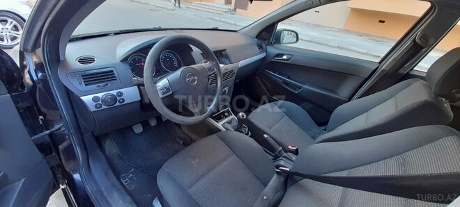 Opel Astra 2005, 241,000 km - 1.3 л - Bakı