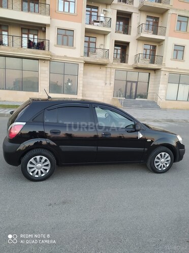 Kia Rio 2009, 205,000 km - 1.4 l - Sumqayıt