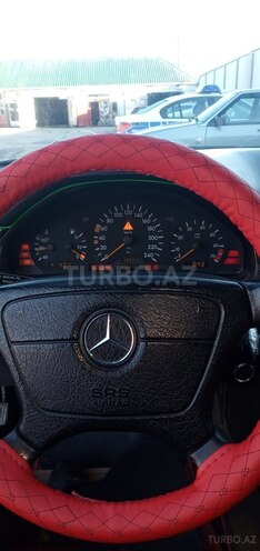 Mercedes E 200 1996, 710,000 km - 2.0 l - Qəbələ