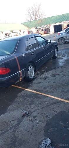 Mercedes E 200 1996, 710,000 km - 2.0 l - Qəbələ