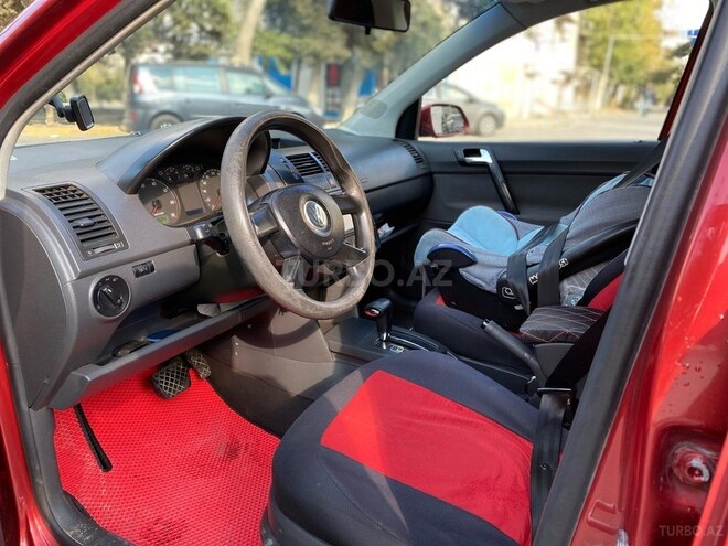 Volkswagen Polo 2006, 216,000 km - 1.4 l - Bakı