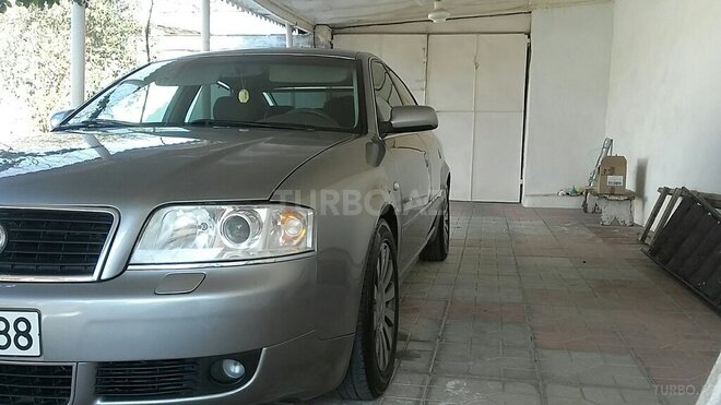 Audi A6 2002, 253,118 km - 3.0 л - Bakı