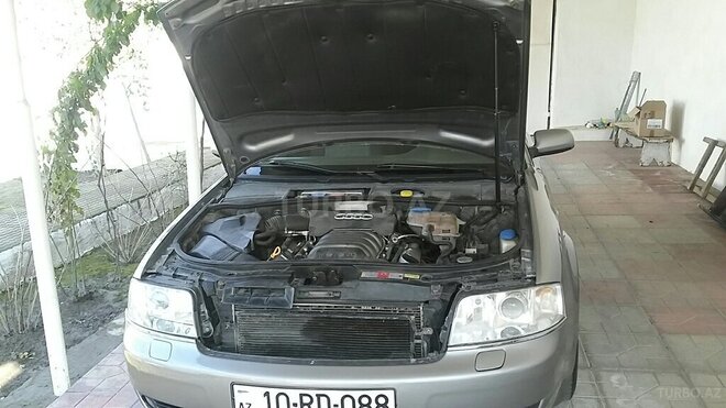 Audi A6 2002, 253,118 km - 3.0 л - Bakı