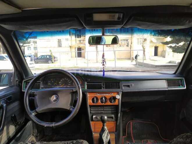 Mercedes 190 1992, 410,000 km - 2.0 l - Sumqayıt