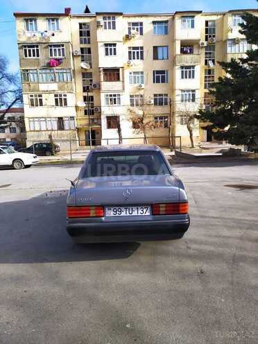 Mercedes 190 1992, 410,000 km - 2.0 l - Sumqayıt