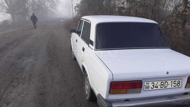 LADA (VAZ) 2107 2007, 130,000 km - 1.6 l - Qax