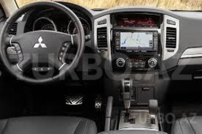 Mitsubishi Pajero 2008, 239,954 km - 3.0 l - Bakı