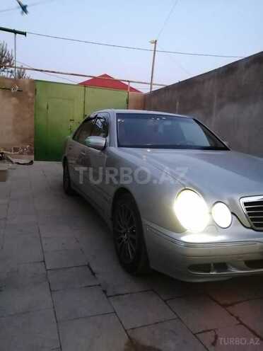 Mercedes E 220 2000, 387,000 km - 2.2 l - Bakı