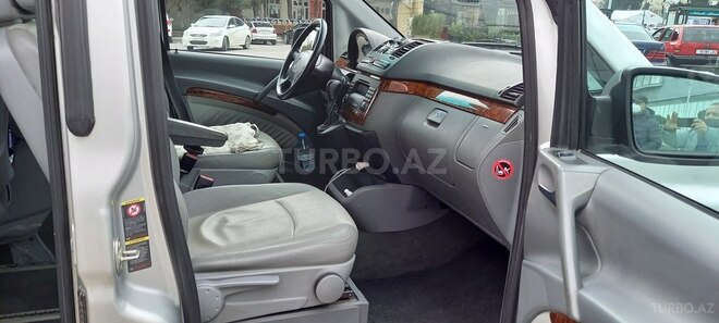 Mercedes Viano 2010, 268,000 km - 2.2 l - Bakı