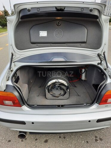 BMW 530 2001, 260,000 km - 3.0 l - Bakı