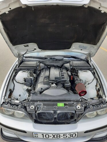 BMW 530 2001, 260,000 km - 3.0 l - Bakı