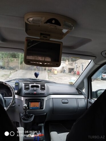 Mercedes Viano 2004, 415,845 km - 2.2 l - Naftalan