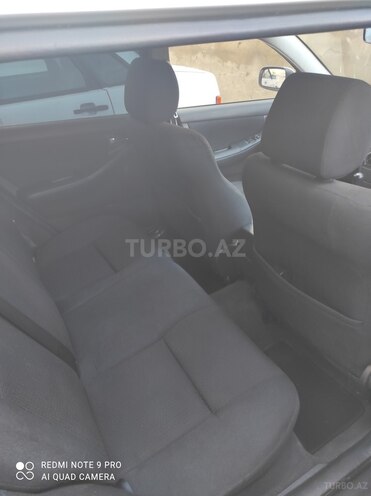 Toyota Corolla 2006, 192,000 km - 1.4 l - Bakı