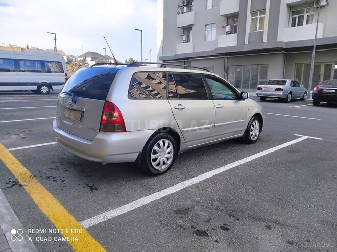 Toyota Corolla 2006, 192,000 km - 1.4 l - Bakı