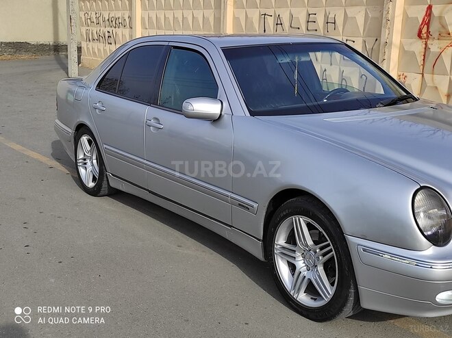 Mercedes E 200 2001, 347,124 km - 2.0 l - Mingəçevir