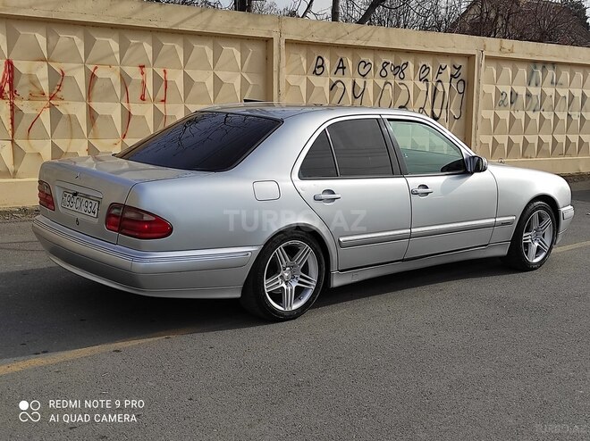Mercedes E 200 2001, 347,124 km - 2.0 l - Mingəçevir