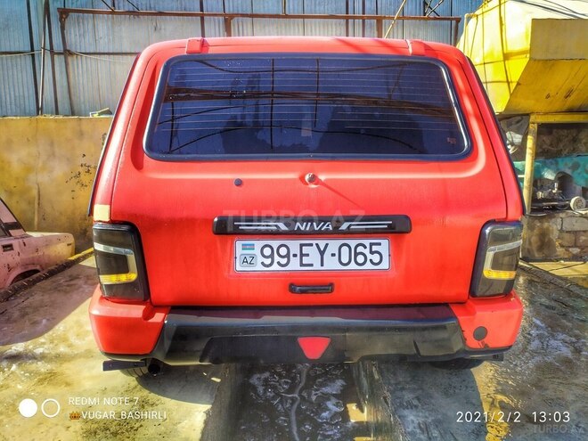LADA (VAZ) Niva 2003, 137,640 km - 1.7 л - Yardımlı