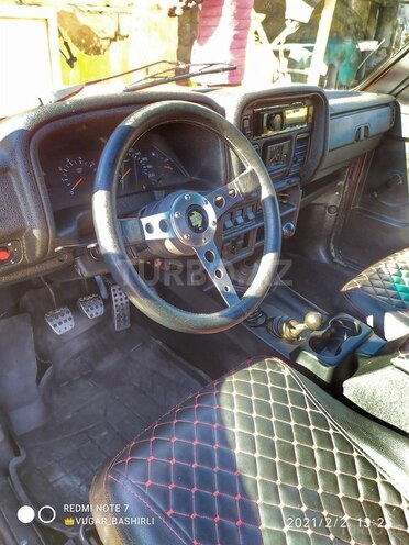 LADA (VAZ) Niva 2003, 137,640 km - 1.7 л - Yardımlı