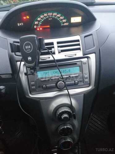 Toyota Yaris 2008, 190,000 km - 1.3 l - Bakı