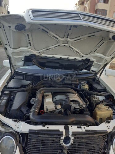 Mercedes E 290 1997, 309,000 km - 2.9 l - Qazax