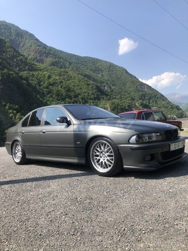 BMW 528 1999, 450,000 km - 2.8 l - Bakı