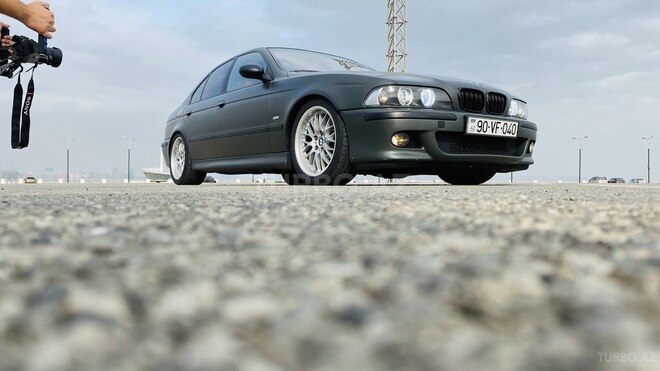 BMW 528 1999, 450,000 km - 2.8 l - Bakı